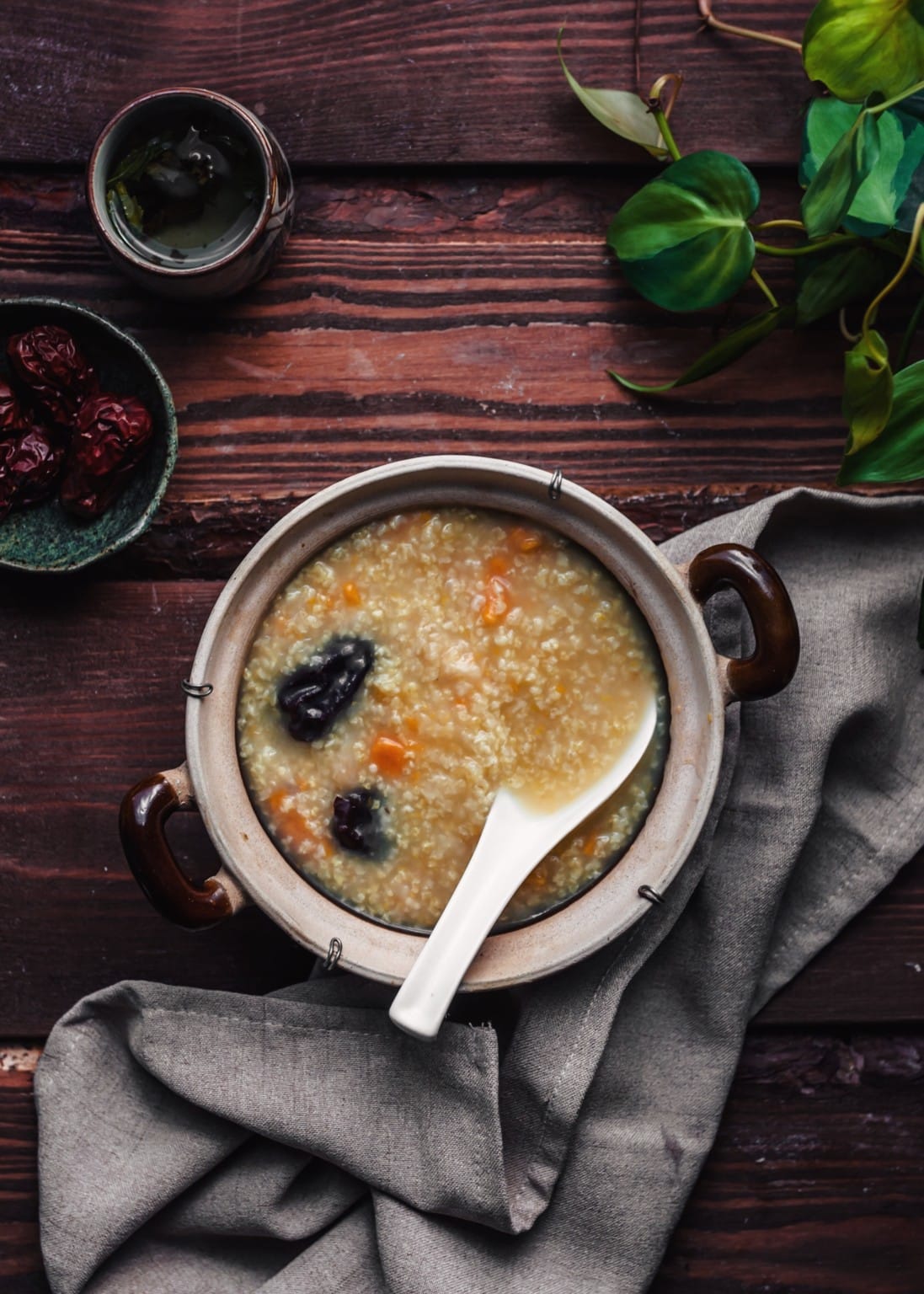 Simple Millet Congee 小米粥, with Instant Pot instructions